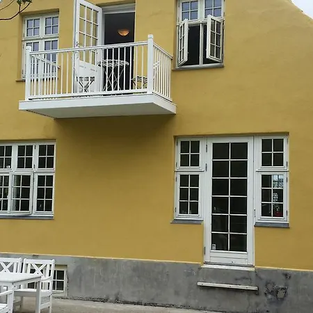 Madsens *
